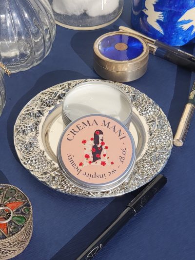 Crema mani fresca e leggera