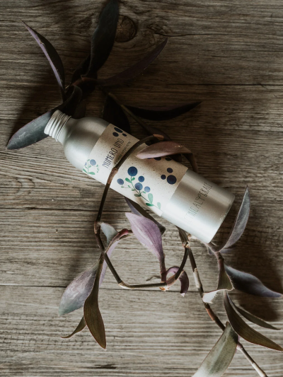Spray corpo leggero al mirtillo “Numero uno” – nutriente e protettivo