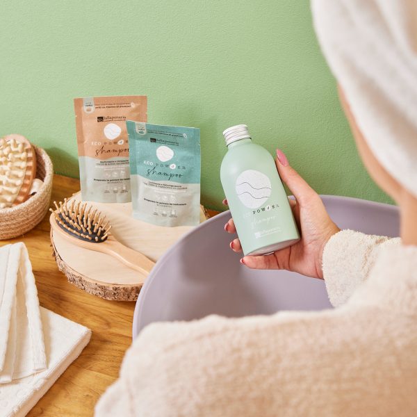 Shampoo in polvere lucidante e seboregolatore - Capelli grassi e con forfora - EcoPowder - immagine 3