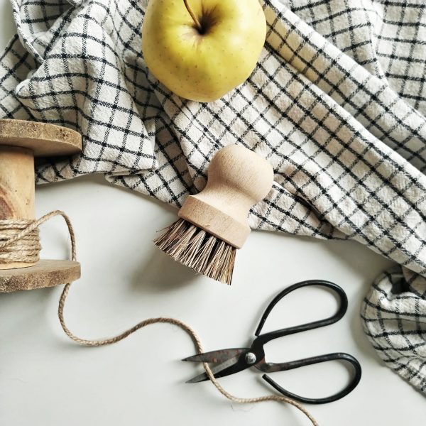 Spazzola piatti e pentole dura - immagine 2