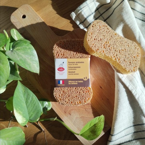 Spugna piatti compostabile con gusci di noci - set da 2 - immagine 2