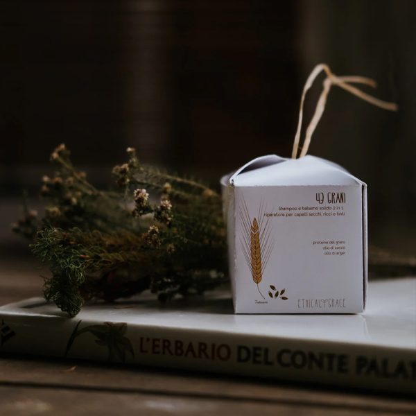 Shampoo + balsamo solido 2 in 1 - per capelli secchi - 43 grani - immagine 3