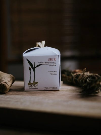 Shampoo + balsamo solido 2 in 1 – per capelli fini – “Gengevo”