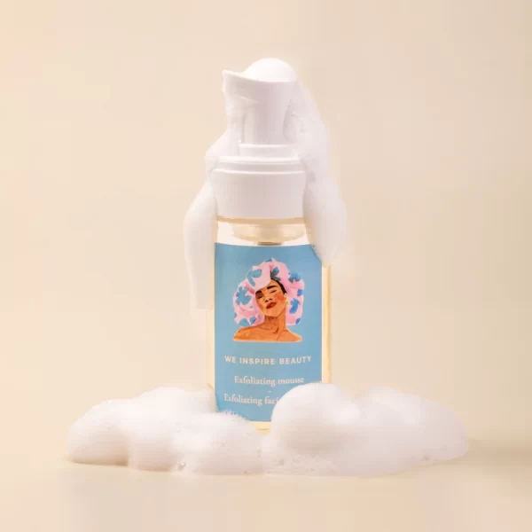 Mousse detergente viso ricaricabile