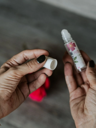 Contorno occhi Prima fioritura – Antiocchiaie