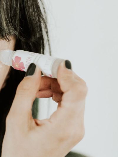 Contorno occhi Prima fioritura – Antiocchiaie