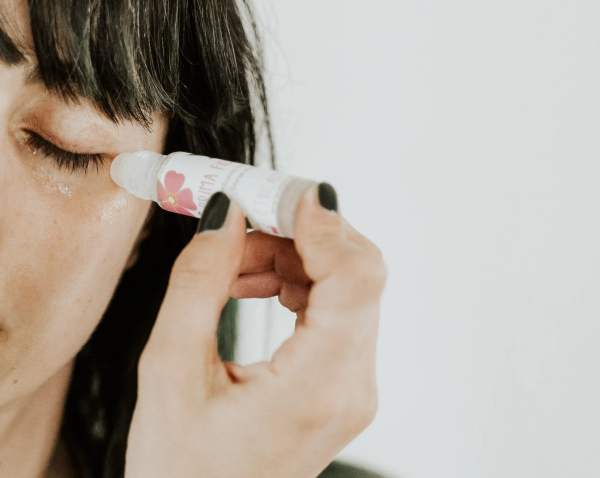 Contorno occhi Prima fioritura - Antiocchiaie