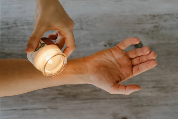 Candela da massaggio - Valentino - immagine 3