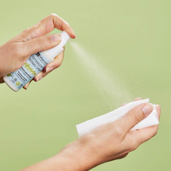 Detergente Intimo Spray senza risciacquo - immagine 3